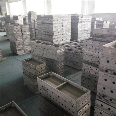China Foshan Cost Effective Concrete Prism Mould With Construction Materials