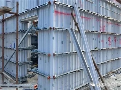 Lightweight Energy Saving Vibrating Table Concrete Mould With OEM & ODM Service